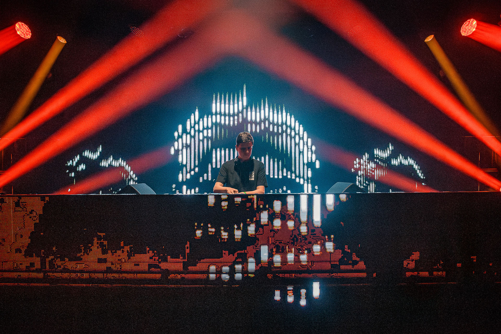 GENERATE25_Night_Kylemind-2
